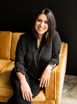 Debra Fileta