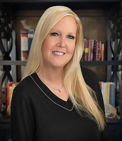Laurel Slade-Waggoner